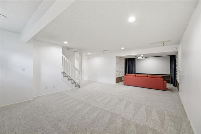 5210 W 157th Terrace, Overland Park, KS 66224