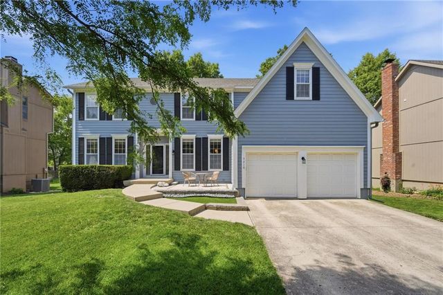 5210 W 157th Terrace, Overland Park, KS 66224
