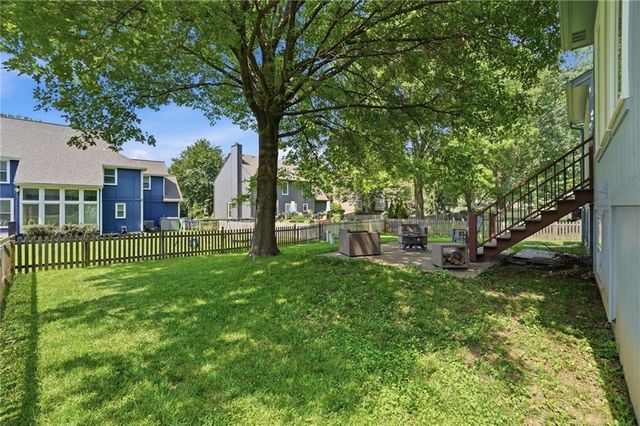 5210 W 157th Terrace, Overland Park, KS 66224