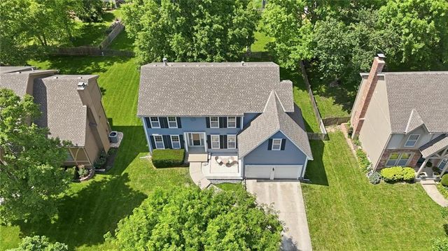 5210 W 157th Terrace, Overland Park, KS 66224