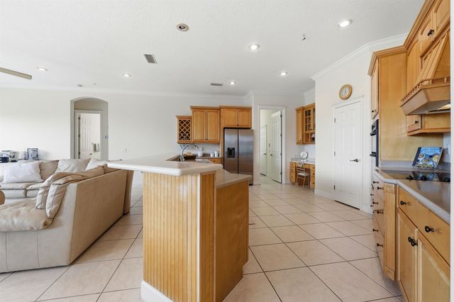 249 Fiddlers Point Dr, St Augustine, FL 32080