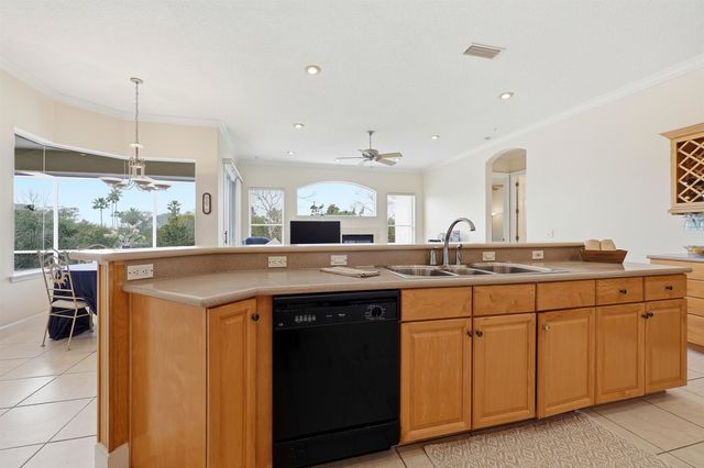 249 Fiddlers Point Dr, St Augustine, FL 32080