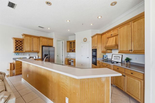 249 Fiddlers Point Dr, St Augustine, FL 32080