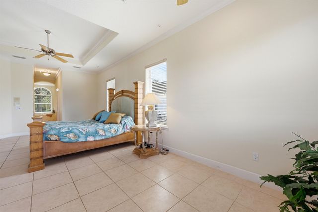 249 Fiddlers Point Dr, St Augustine, FL 32080