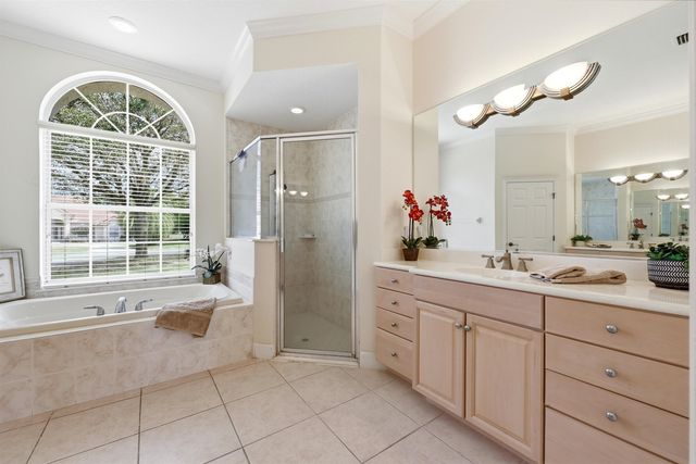 249 Fiddlers Point Dr, St Augustine, FL 32080