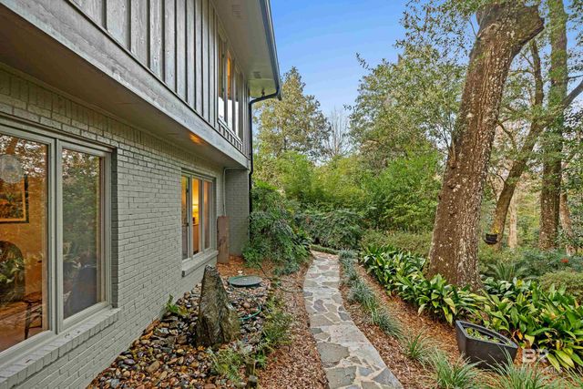 934 Sea Cliff Drive, Fairhope, AL 36532