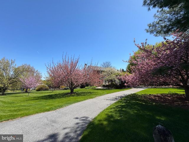 721 CHANGING SEASON RD, Westminster, MD 21157