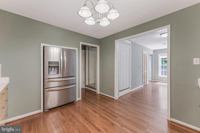 15045 HOLLEYSIDE DR, Dumfries, VA 22025