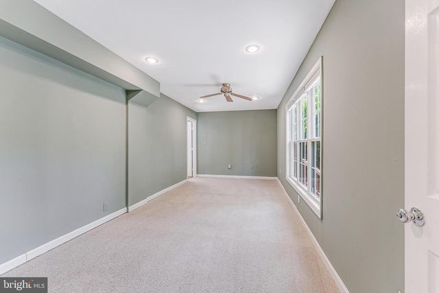 15045 HOLLEYSIDE DR, Dumfries, VA 22025