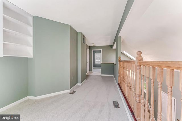 15045 HOLLEYSIDE DR, Dumfries, VA 22025