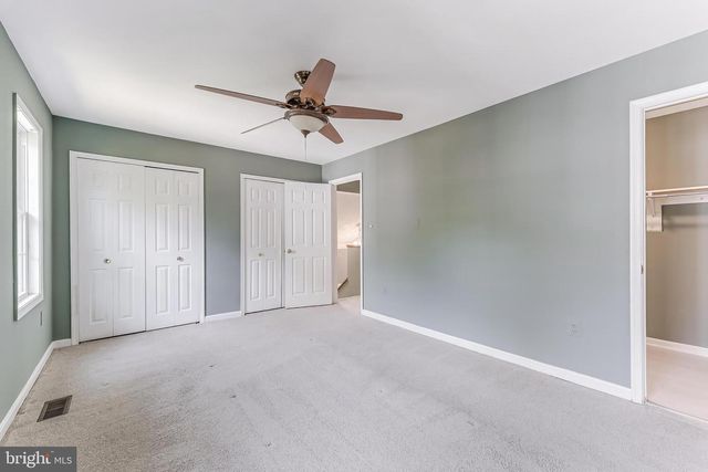 15045 HOLLEYSIDE DR, Dumfries, VA 22025