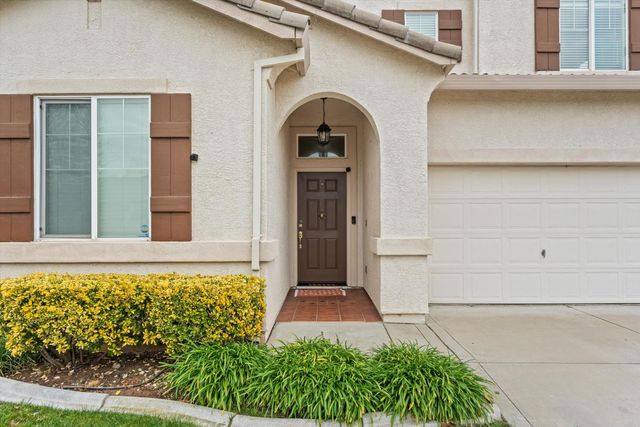 9635 Red Current Way, Elk Grove, CA 95757