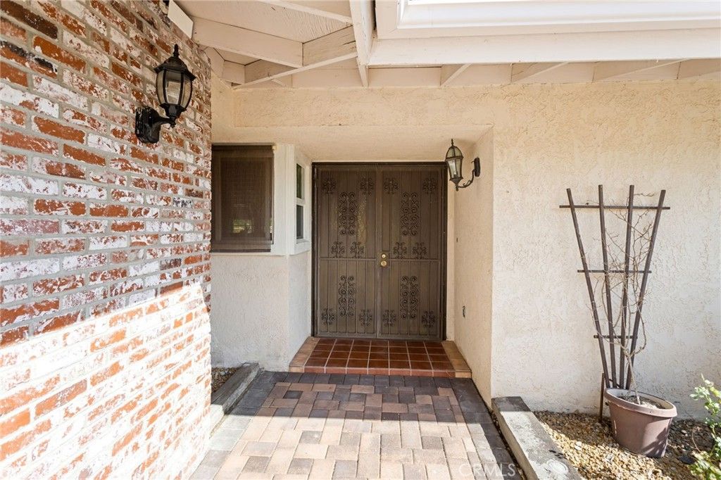 Image 4 of property listing at 14991 Blue Grass, Helendale, CA 92342