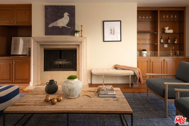 5050 Andasol Avenue, Encino (los Angeles), CA 91316