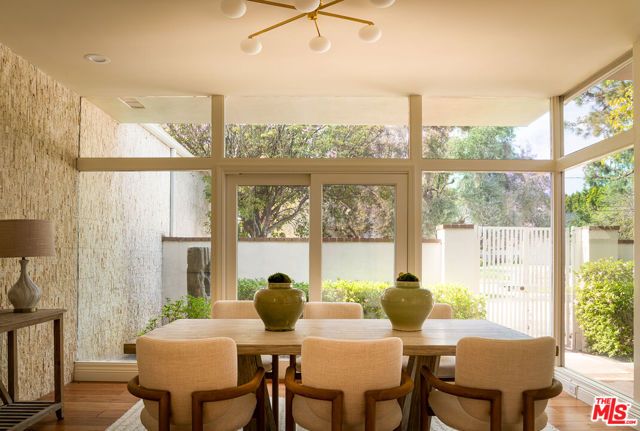 5050 Andasol Avenue, Encino (los Angeles), CA 91316