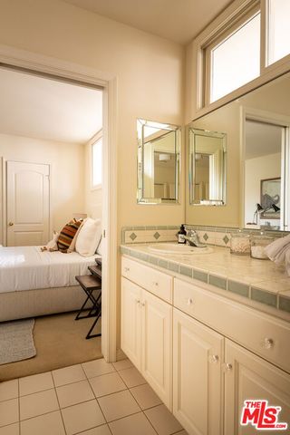 5050 Andasol Avenue, Encino (los Angeles), CA 91316