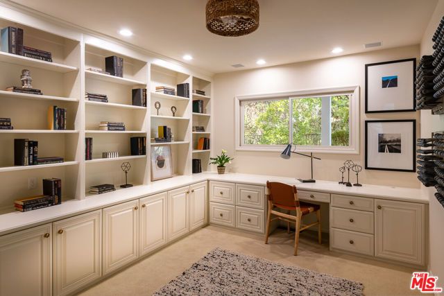 5050 Andasol Avenue, Encino (los Angeles), CA 91316