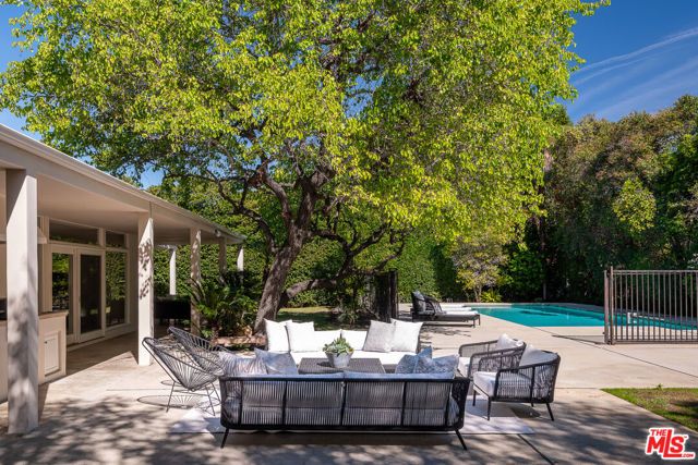 5050 Andasol Avenue, Encino (los Angeles), CA 91316