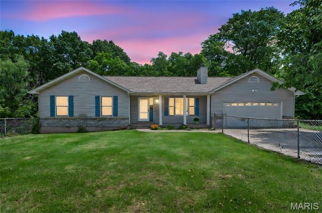 89 Michael Court, Troy, MO 63379
