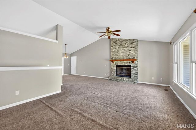 89 Michael Court, Troy, MO 63379