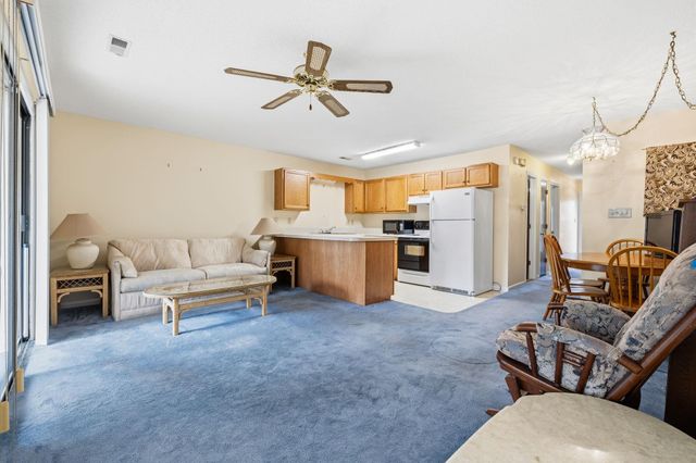510 Fairwood Lakes Dr Unit 11I, Myrtle Beach, SC 29588