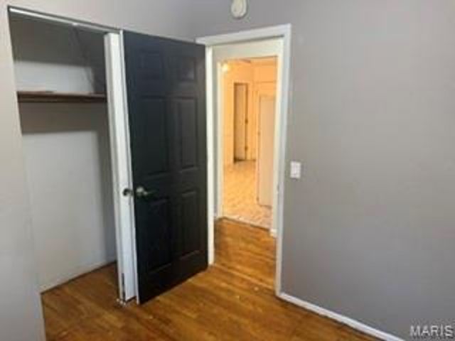 1144 June Avenue, St Louis, MO 63138