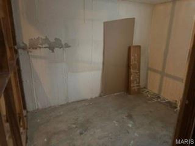 1144 June Avenue, St Louis, MO 63138