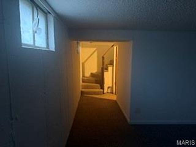 1144 June Avenue, St Louis, MO 63138