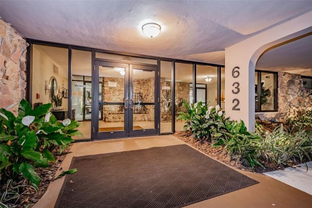 632 EDGEWATER DRIVE 437, Dunedin, FL 34698