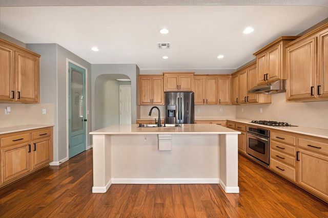 12428 Pawcatuck Way, Rancho Cordova, CA 95742