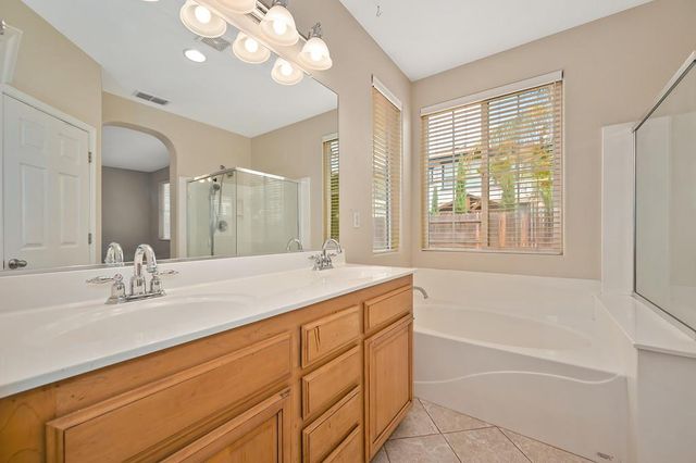 12428 Pawcatuck Way, Rancho Cordova, CA 95742