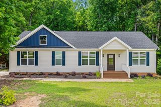 925 Loganberry Lane, York, SC 29745