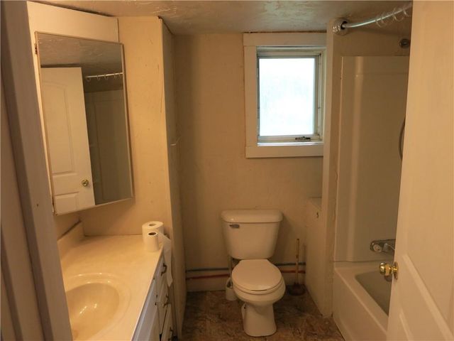 281 Maple Street, Kidder, MO 64649