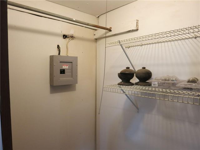 281 Maple Street, Kidder, MO 64649