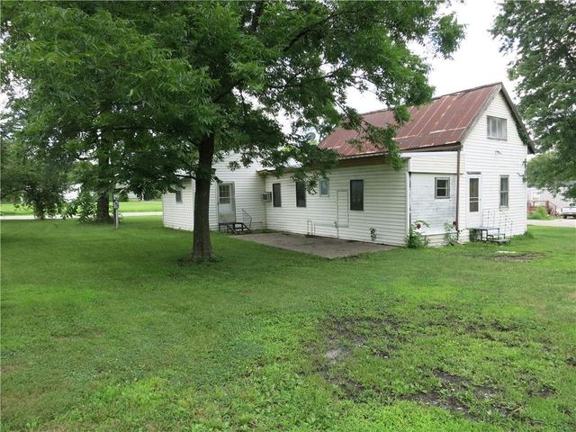 281 Maple Street, Kidder, MO 64649