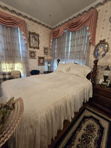 213 Pulaski St, Lawrenceburg, TN 38464