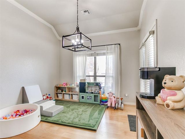 4005 NE 138th Street, Edmond, OK 73013