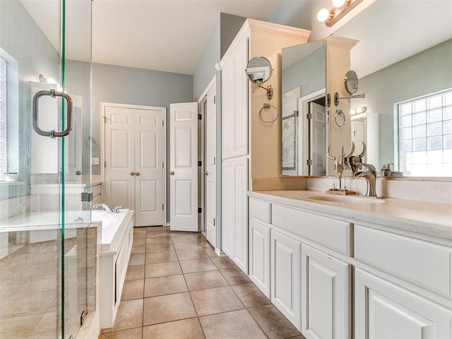 4005 NE 138th Street, Edmond, OK 73013