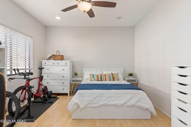 1200 E River Rd Unit G76, Tucson, AZ 85718