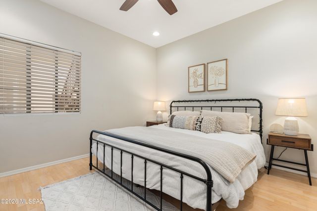 1200 E River Rd Unit G76, Tucson, AZ 85718