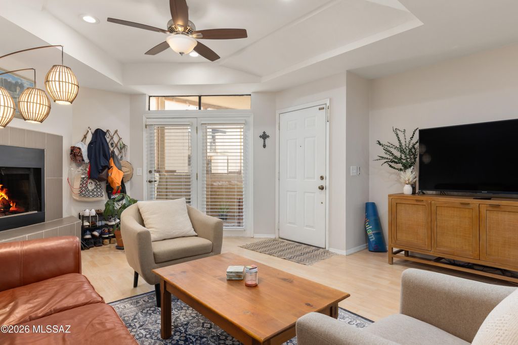 1200 E River Rd Unit G76, Tucson, AZ 85718