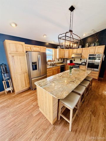 1110 Co Rd Ggg Road, Ishpeming, MI 49849