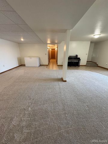 1110 Co Rd Ggg Road, Ishpeming, MI 49849