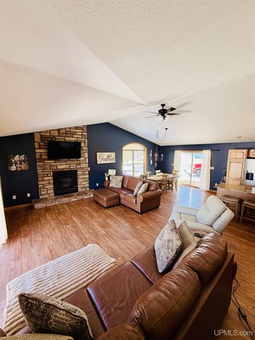 1110 Co Rd Ggg Road, Ishpeming, MI 49849