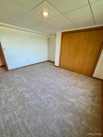 1110 Co Rd Ggg Road, Ishpeming, MI 49849