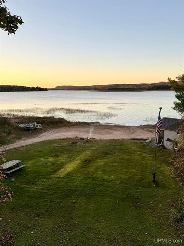 1110 Co Rd Ggg Road, Ishpeming, MI 49849