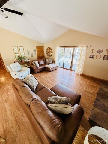 1110 Co Rd Ggg Road, Ishpeming, MI 49849