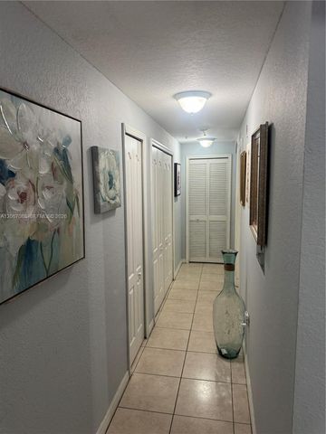 8826 W Flagler Street 115, Miami, FL 33174