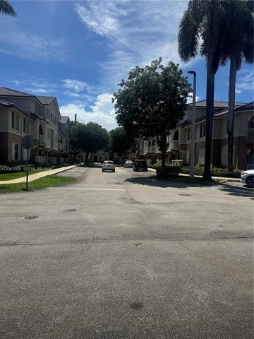 8826 W Flagler Street 115, Miami, FL 33174