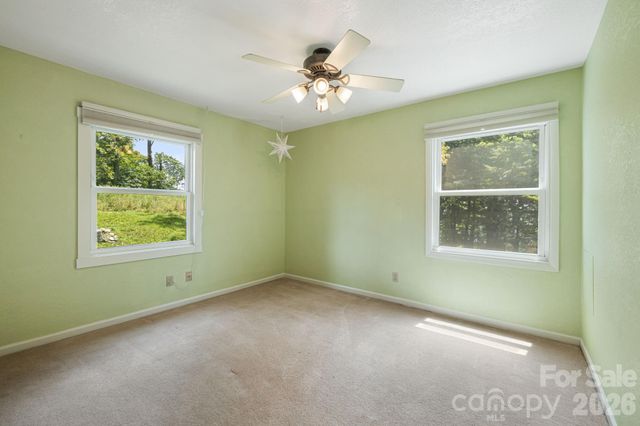 129 Finney Lane, Mars Hill, NC 28754